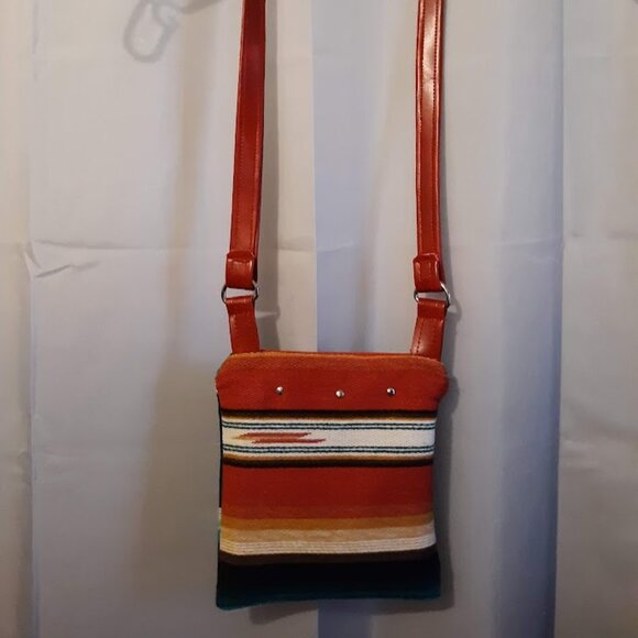 New Southwestern Sarape Stripe Tapestry Cowgirl Purse Red green gold Sling bag - Picture 6 of 11